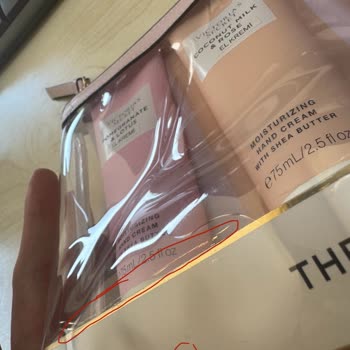 I Received a Damaged Victoria's Secret Product Covered in Scratches and Stains