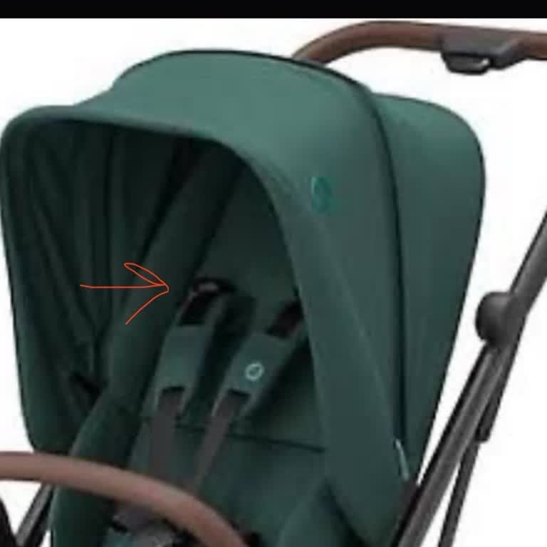 Maxi Cosi Leona 2 Babysitz mit falsch montiertem Gurt, Service versagt