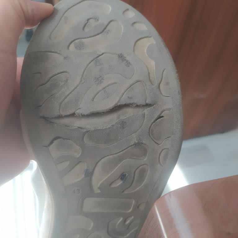 Siparişimdeki Ayakkabılarda Sorun Ve Müşteri Hizmetlerine Ulaşamama