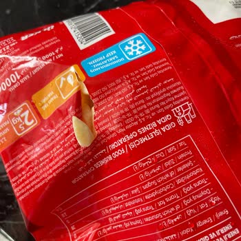 Superfresh Ürün Paketinin Yırtık Çıkması Endişe Yarattı