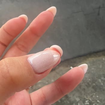 Nişan Öncesi Kötü Tırnak Deneyimi Ve Müşteri Memnuniyetsizliği