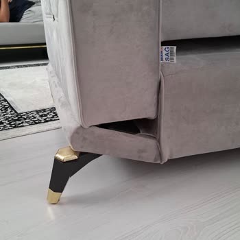 Koltuk Takımı İskeleti Kırıldı, Servis Ücretleri Ve İlgisizlik Mağdur Etti