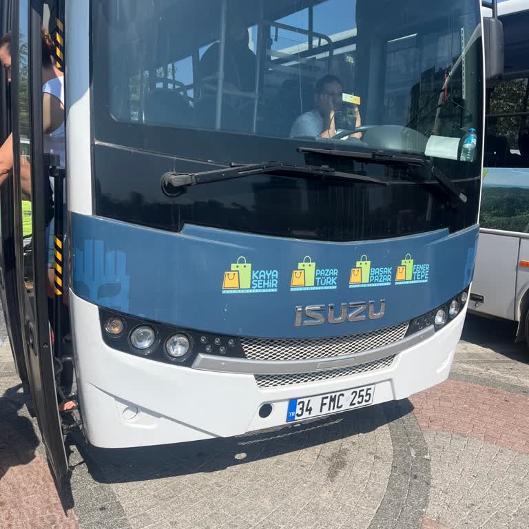 Servis Görevlisinin Saygısız Davranışları Ve Sürekli Tartışma Çıkarması