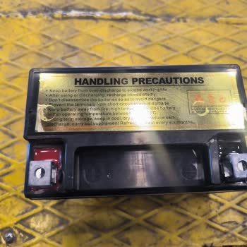 Yeni Alınan Motosiklette Eski Ve Arızalı Akü Sorunu