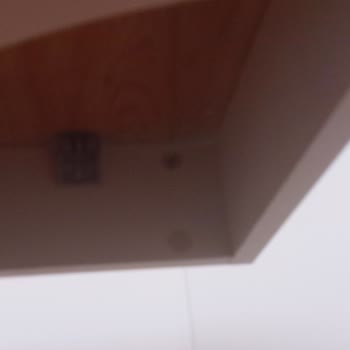 Eksik Sandalye Ve Vida Tapası Sorunu Çözülmüyor