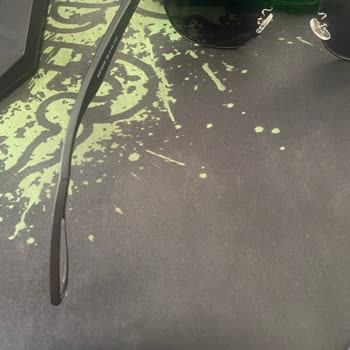 Kırık Gelen Gözlük Ve İletişimsizlik Sorunu