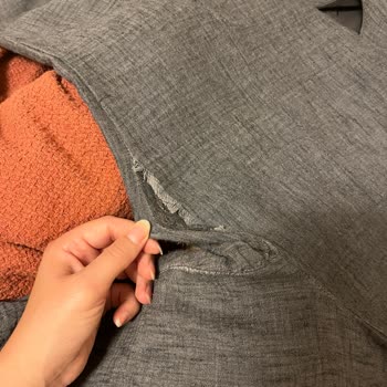 İlk Giyimde Yırtılan Pantolon Ve Yetersiz Müşteri Desteği Hayal Kırıklığı Yarattı