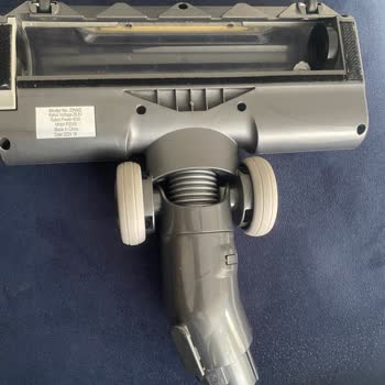 Dört Aylık Süpürgede Rulman Arızası Ve Servis Ücret Talebi