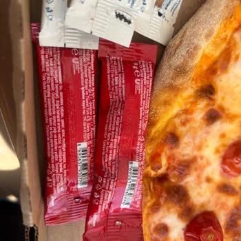 Süresi Geçmiş Ürünlerle Tekrar Tekrar Karşılaşmak Güvenimi Sarstı