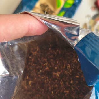 Migros'tan Alınan Çaydan Odun Parçaları Çıkması Ve İlgisizlik