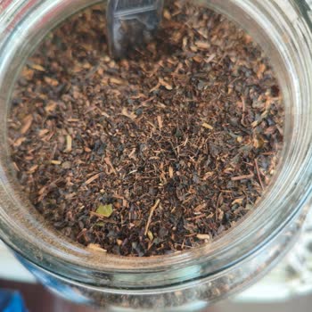 Migros'tan Alınan Çaydan Odun Parçaları Çıkması Ve İlgisizlik