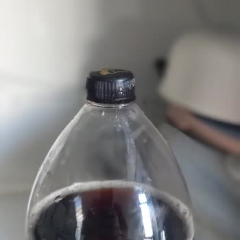 Pepsi 2,5 L Şişelerde Kapak Tasarımı Ve Sızıntı Problemi