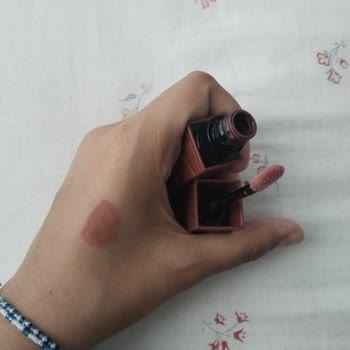 I Bought Maybelline Liquid Lipstick #15 and It Lost All Pigment After a Few Uses