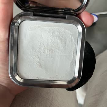 I Regret Buying Kiko Face Powder — Leaves My Skin Patchy and Uneven