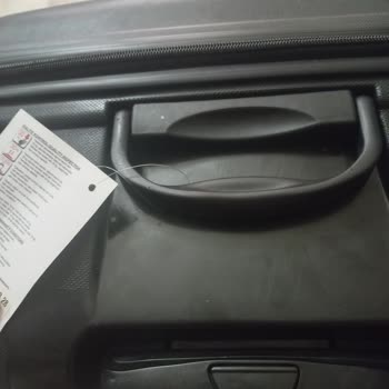 A101'den Aldığım Valizler Kısa Sürede Kırıldı, Mağaza Ve Müşteri Hizmetlerinden Destek Alamadım