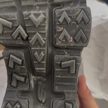 Kullanılmış Ayakkabı Sıfır Diye Gönderildi Büyük Hayal Kırıklığı Yaşadım