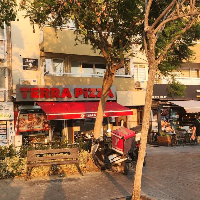 Terra Pizza'da Müşteriden Tuvalet Ücreti Alınması Mağduriyeti