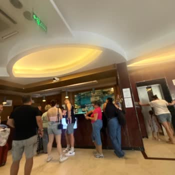 Her Şey Dahil Otelde Hizmet Ve Oda Sorunları Yaşadık