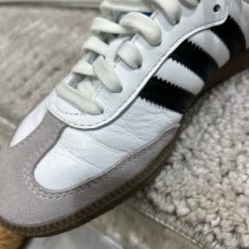 Aldığım Ayakkabının Derisi Kısa Sürede Deforme Oldu, Mağaza İlgisiz Kaldı