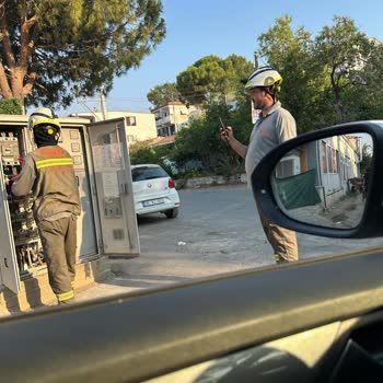 İzmir Balıklıova'da Sürekli Elektrik Kesintisi Ve Mağduriyet