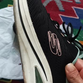 Skechers Ayakkabının Altı Kırıldı, Firma Üretim Hatasını Kabul Etmiyor