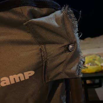 Kısa Sürede Parçalanan Sandalyeler Ve Dikiş Problemleri