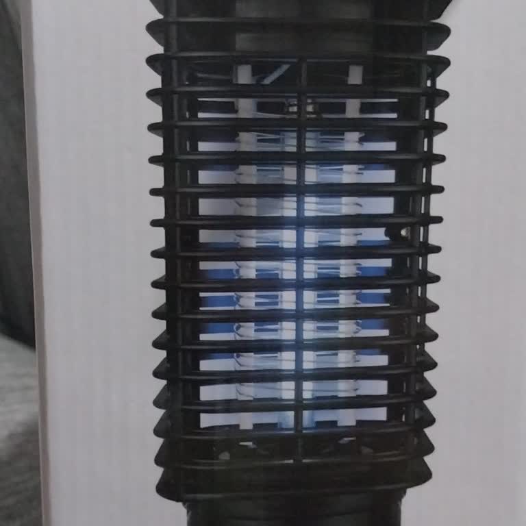 Aldığım Sinek Öldürücü Cihaz Hiçbir İşe Yaramadı, İade Edilmiyor!