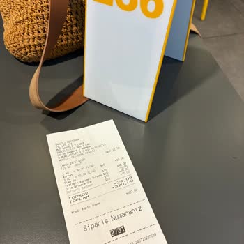 McCafe Masaya Servis Seçeneği Var Ama Hizmet Yok İlgisizlik Ve Mağduriyet Zinciri