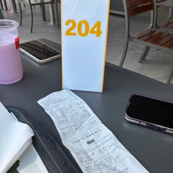 McCafe Masaya Servis Seçeneği Var Ama Hizmet Yok İlgisizlik Ve Mağduriyet Zinciri