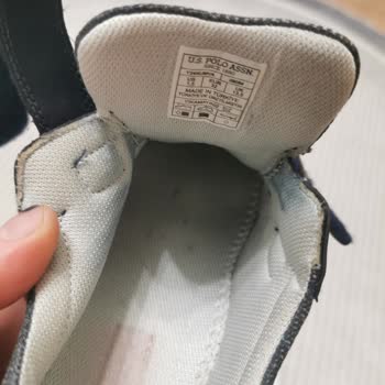 Ayakkabı Astarı Renk Veriyor, Firma Sorumluluk Almıyor