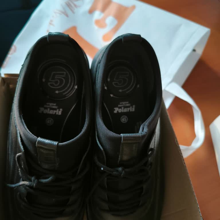 FLO'dan Aldığım Ayakkabının Sorunu Çözülmedi, Müşteri Hizmeti Yetersiz