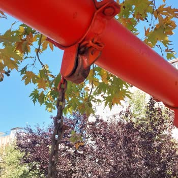 Çocuk Parklarının Yetersizliği Ve Güvenlik Sorunları Endişe Yaratıyor