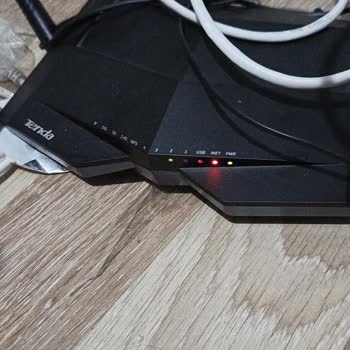 Üç Haftadır Bağlanamayan İnternet Ve Yetersiz Müşteri Hizmetleri