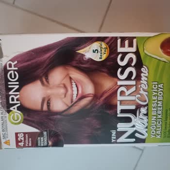 Saç Boyası Rengi Beklentimi Karşılamadı, Destek Ve Çözüm Bekliyorum