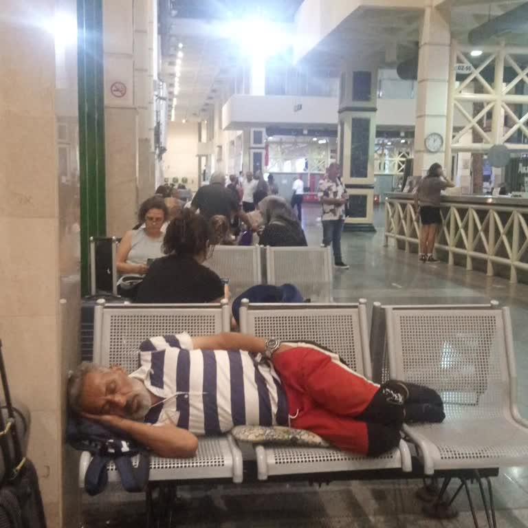 Otobüs Seferinde Gecikme Ve Yetersiz Bilgilendirme Nedeniyle Mağduriyet