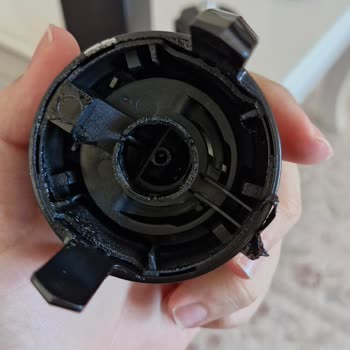 Orijinal Diye Aldığım Parfüm Sahte Çıktı Destekten Yanıt Alamıyorum