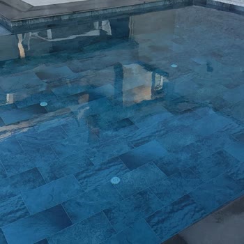 Takuci Havuz 20 Günde Teslim Edeceklerini Söylediler 3 Ayda Teslim Ettiler