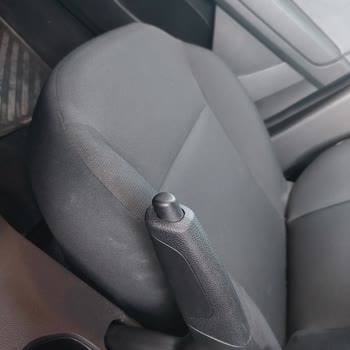 Çetaş Otomotiv Aracım Tamir Sonrası Kirli Ve Lekeli Şekilde Teslim Edildi