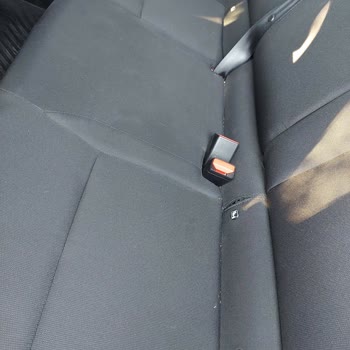 Çetaş Otomotiv Aracım Tamir Sonrası Kirli Ve Lekeli Şekilde Teslim Edildi