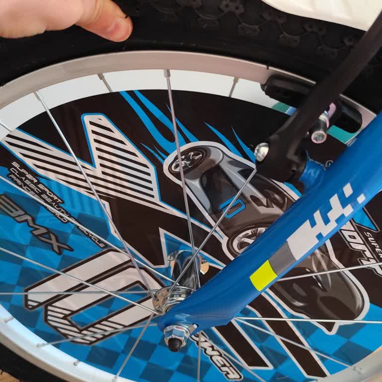 Yeni Alınan Bisikletin Patlak Tekerleği Ve Satıcıdan Yetersiz Destek