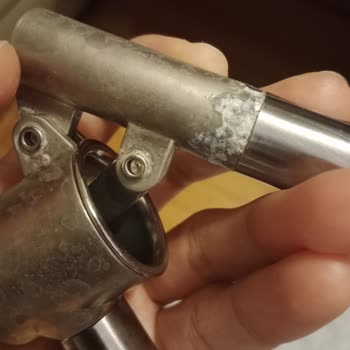 İkea Sarımsak Ezicinin Kısa Sürede Deforme Olması Hayal Kırıklığı Yarattı