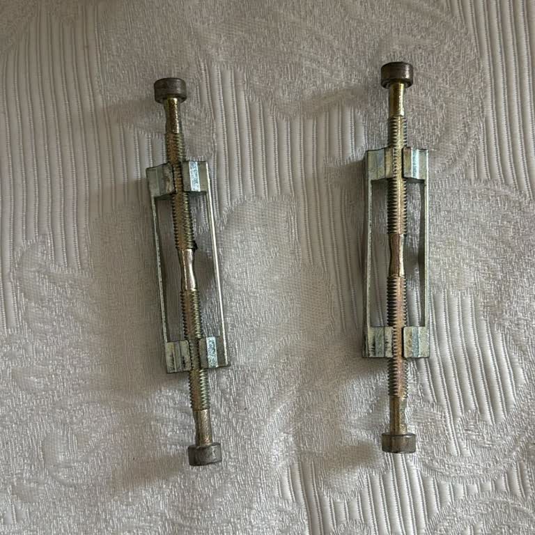 Yatak Odası Dolabının Sürgüsü Arızalandı, Yedek Parça Bulunamıyor