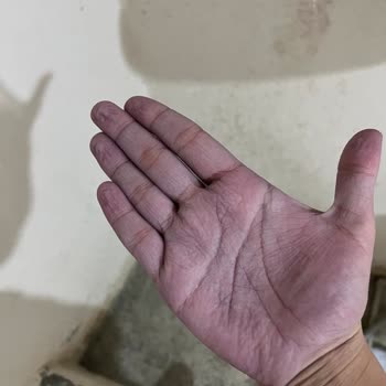 Sobe Kozmetik Aldığım Şampuanda Sorun Var, Mağduriyetimin Giderilmesini İstiyorum