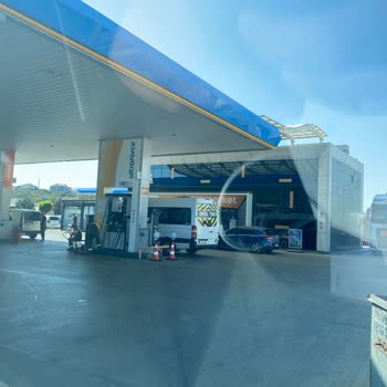 Opet Küflü Çikolata Satışı Ve Yetersiz Ürün Kontrolü