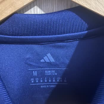 Küçük Beden Forma İçin Değişim Talebime Yardımcı Olunmadı