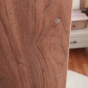 Yeni Aldığım Yatak Odası Takımının Kötü Kurulumu Ve Hasarlı Teslimatı