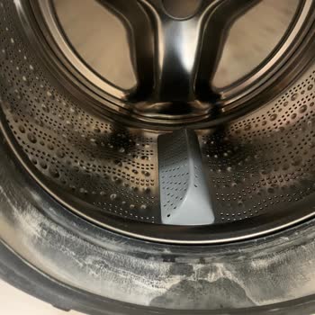 Siemens Üç Ayda Paslanan Çamaşır Makinesi Ve Çözülmeyen Arızalar