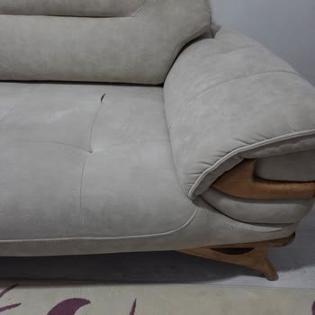 Koltuk Takımı Dikişleri Sürekli Açılıyor, Servis Gelmiyor