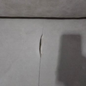 Koltuk Takımı Dikişleri Sürekli Açılıyor, Servis Gelmiyor