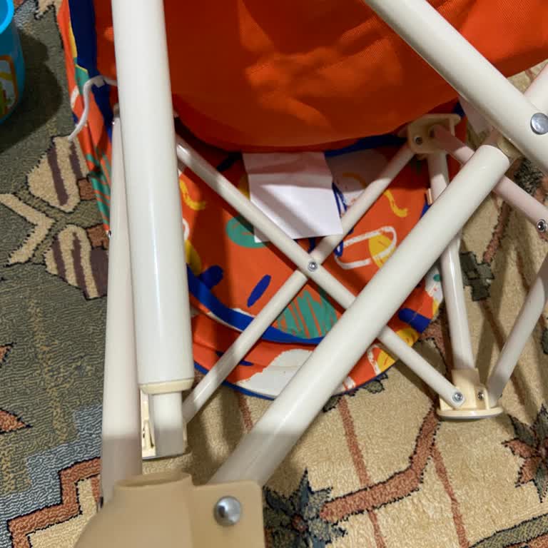 Yeni Alınan Bebek Sandalyesi İlk Günde Kırıldı, Müşteri Hizmetleri Yanıt Vermiyor